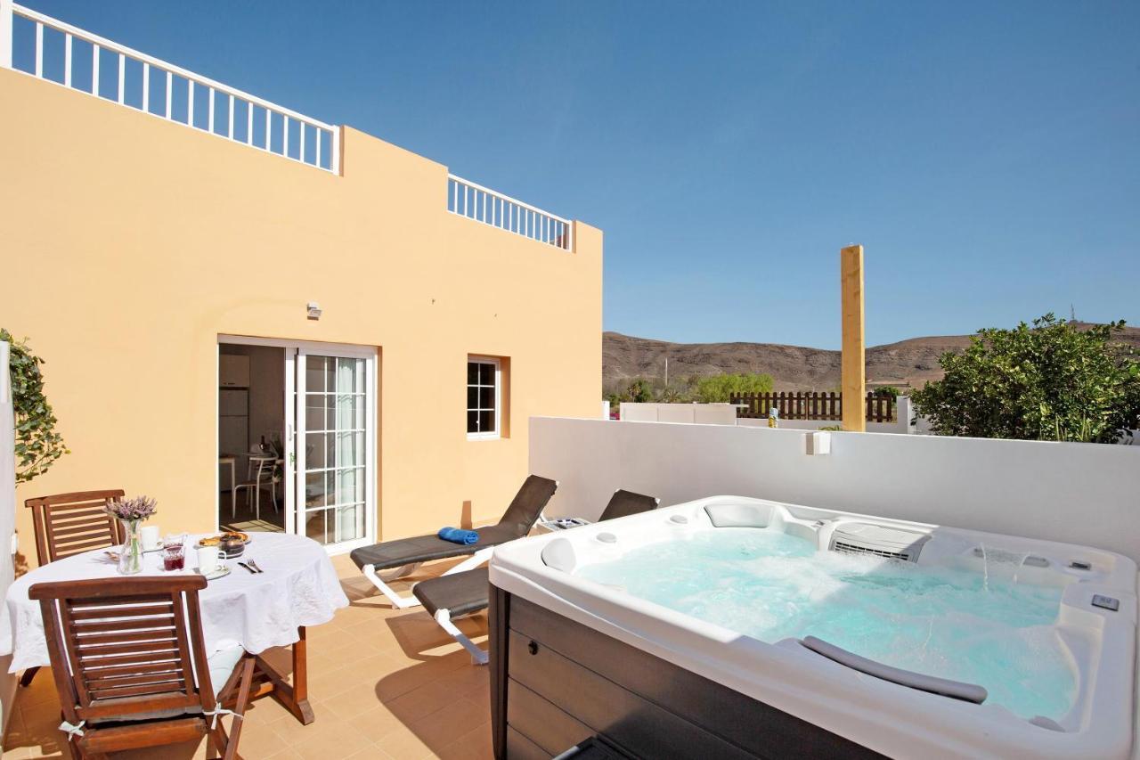 Apartamento El Naranjo Con Jacuzzi Tarajalejo Bagian luar foto